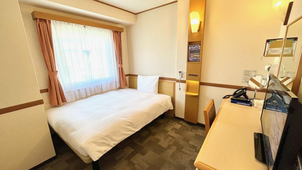 Toyoko Inn Tokyo Nihombashi Ningyocho Bagian luar foto